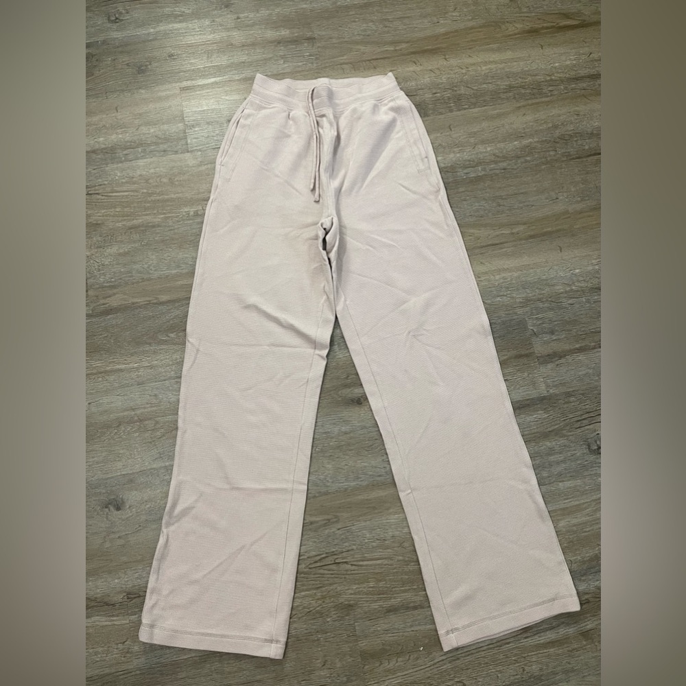 Alo Yoga Micro Waffle High-Waist Pleasant Wide Leg Pant